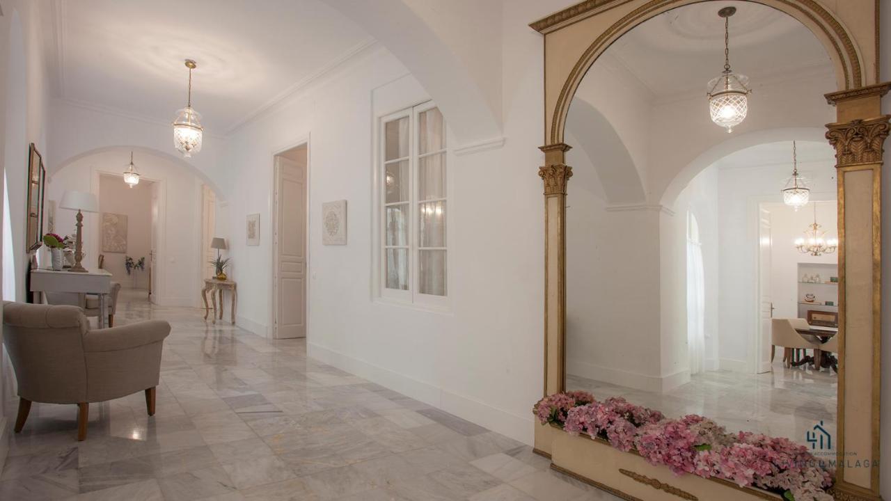 Living4Malaga Aduana Presidential Apartment Exterior photo