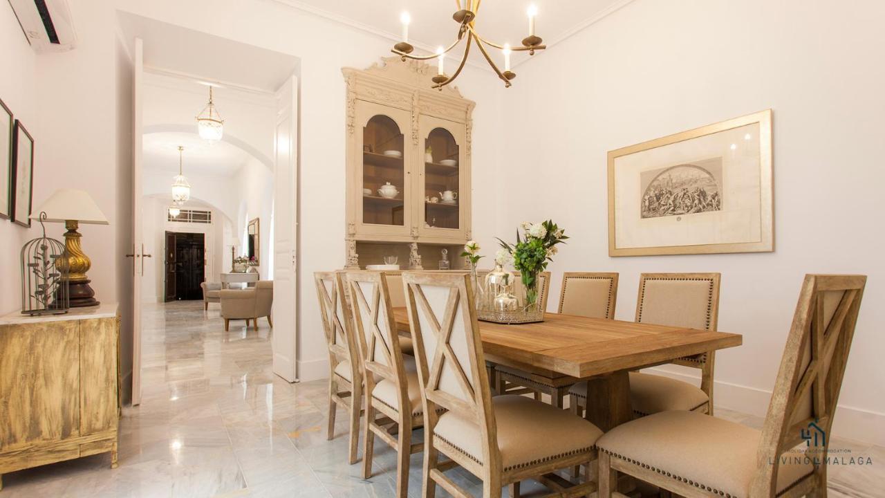 Living4Malaga Aduana Presidential Apartment Exterior photo