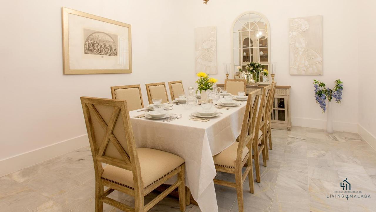 Living4Malaga Aduana Presidential Apartment Exterior photo